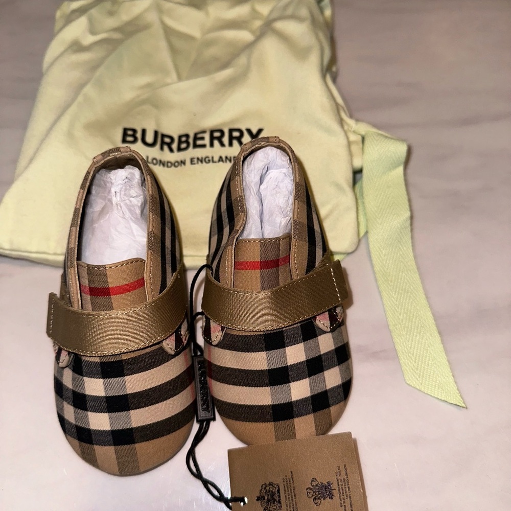 Burberry Baby Shoes